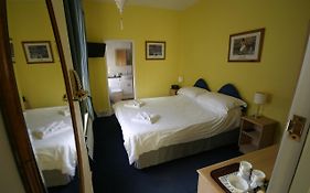Holland House Bed & Breakfast